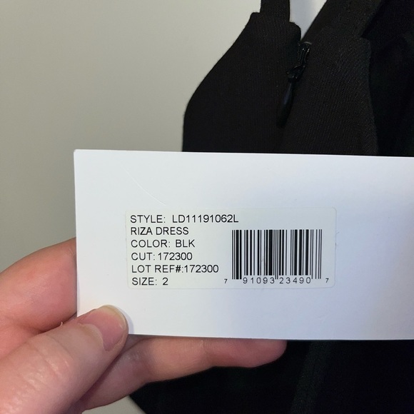 Elizabeth and James Riza Cutout Halter Dress - Picture 10 of 10